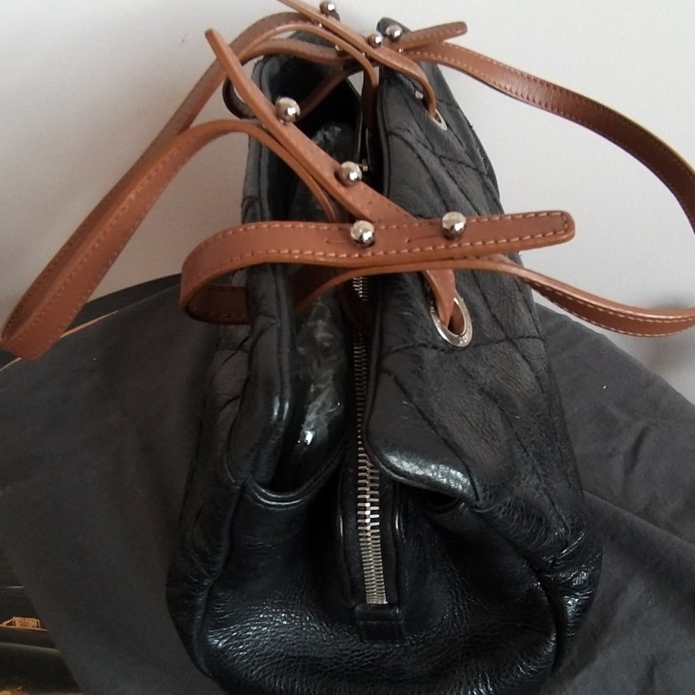 Auth Chanel Black Glazed Calfskin On the Road Tote Bag - Pre-owned - Picture 15 of 16